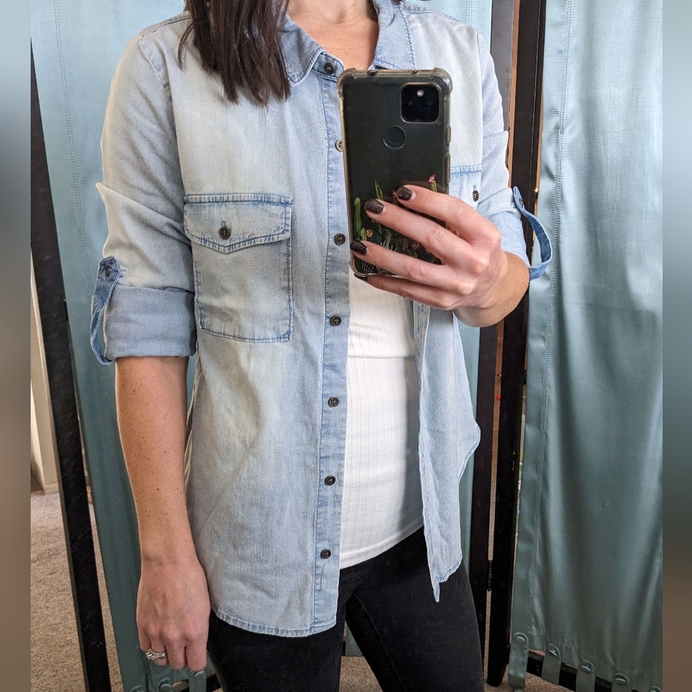 Grace and Lace Chambray Button Down, Size Small